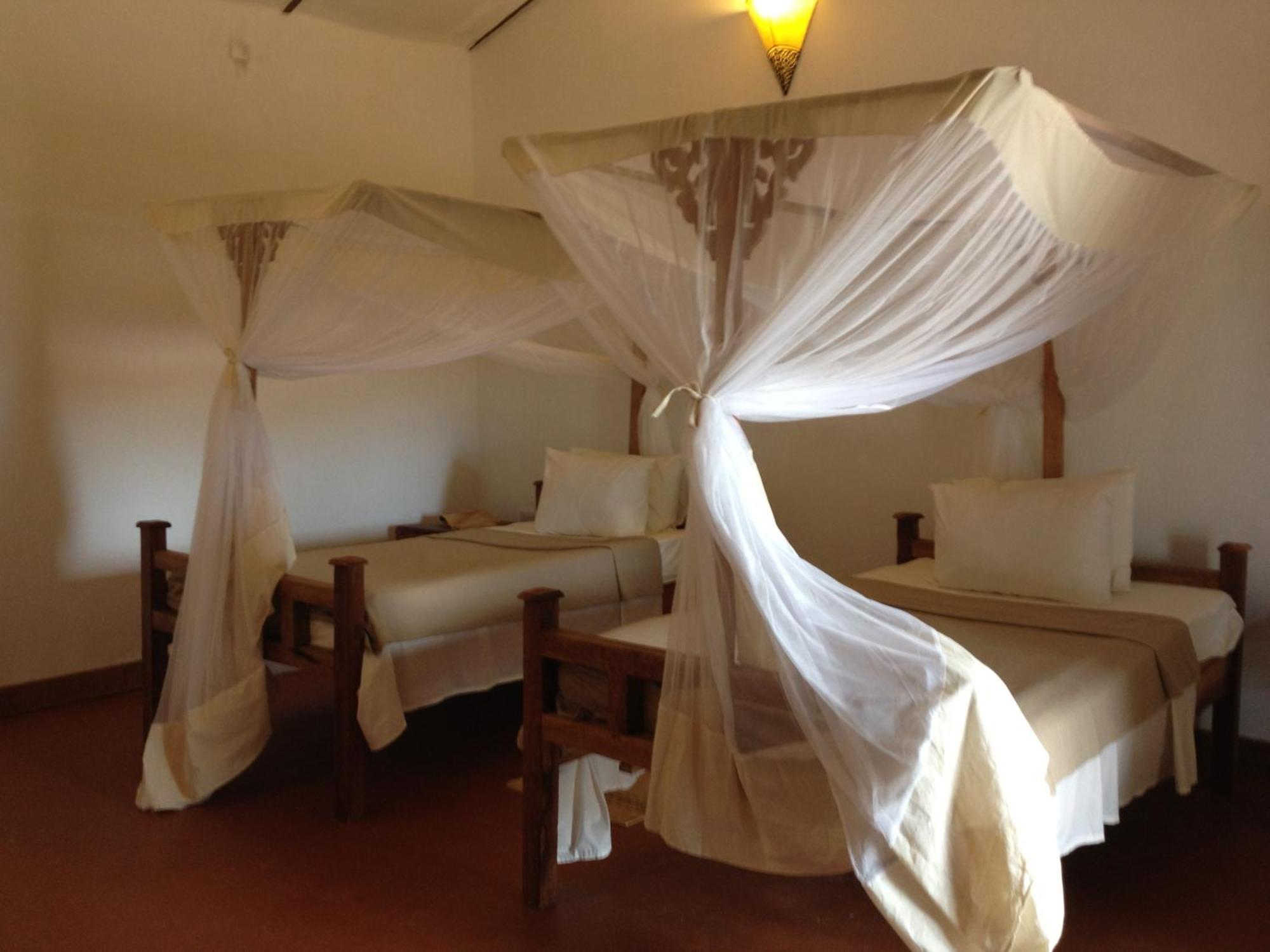 Emerald Bay Resort Kizungu Екстер'єр фото