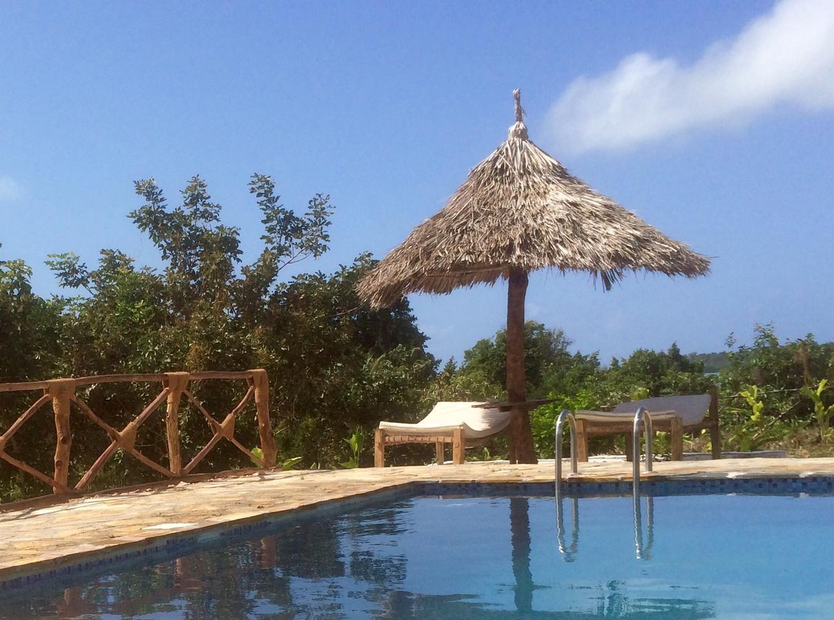 Emerald Bay Resort Kizungu Екстер'єр фото